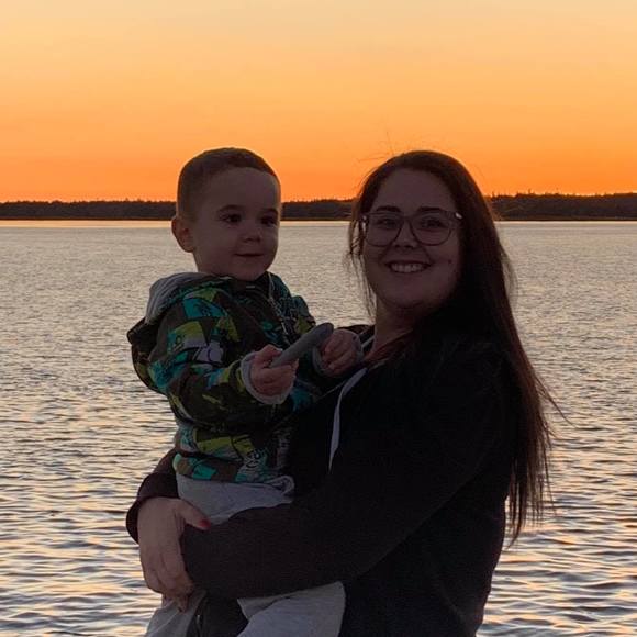 Meet your Posher, Miranda - Picture 1 of 1